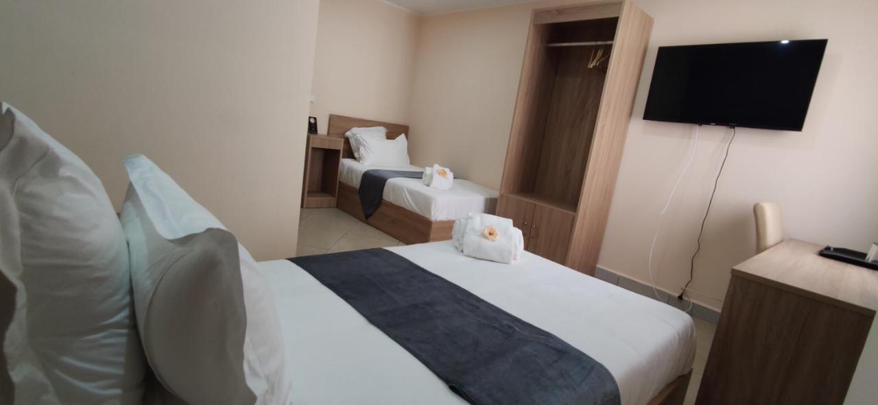 Downtown Hotel 안타나나리보 외부 사진